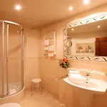 Hotel Behringer's Traube 3*
