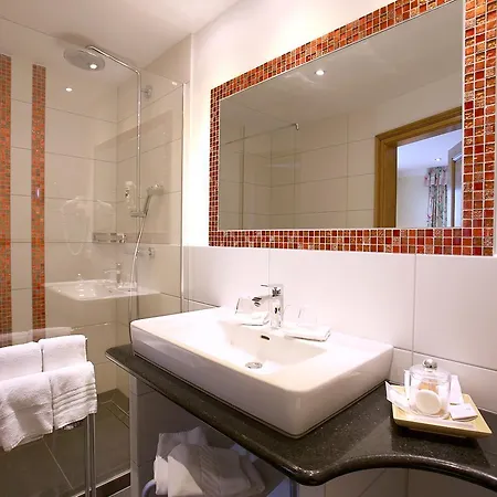 Behringer's Traube Hotel