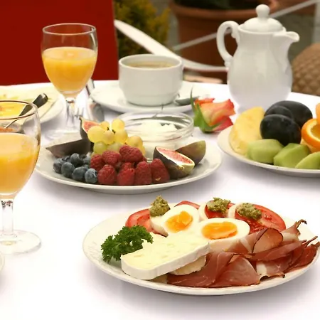 Behringer's Traube Hotel 3*